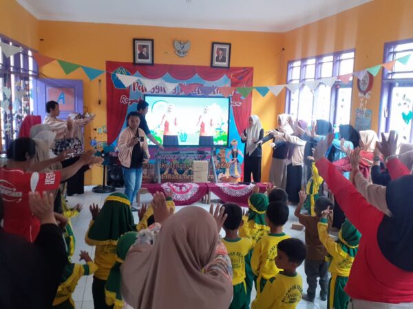 Senam Gembira KB Annisa I Desa Keleng