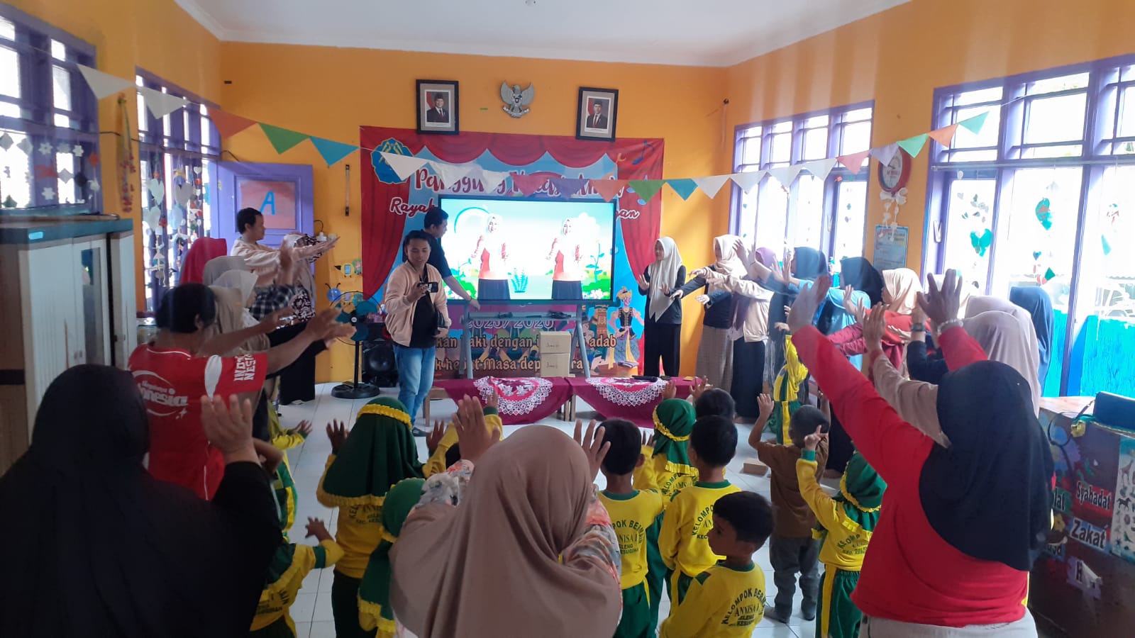 Senam Gembira KB Annisa I Desa Keleng
