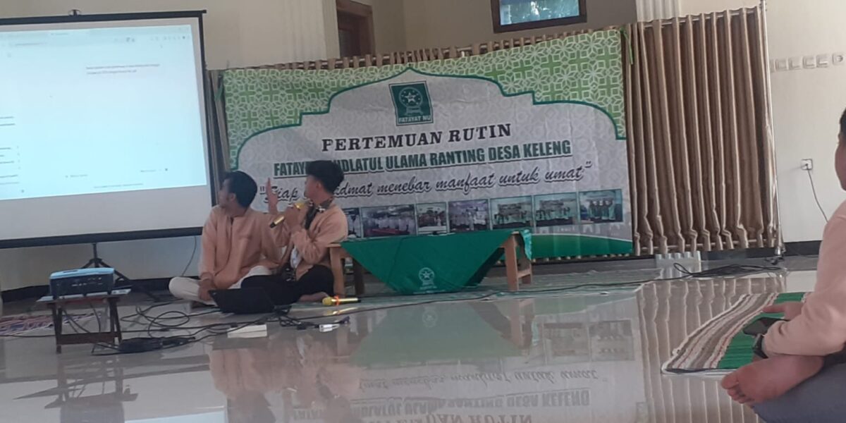 Kelompok 6 KKN DR Gelar Pelatihan Gemini AI di Desa Keleng